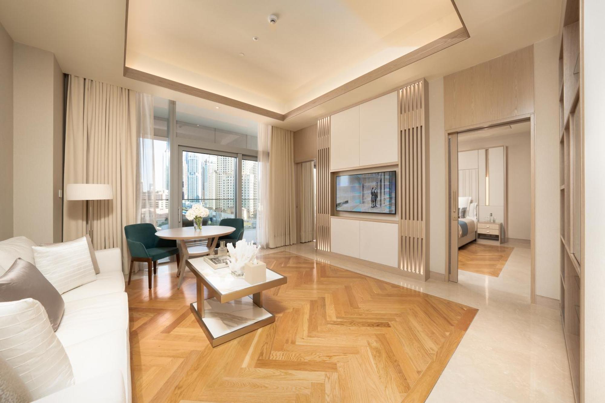 迪拜 Five Luxe酒店 外观 照片 A suite at the hotel